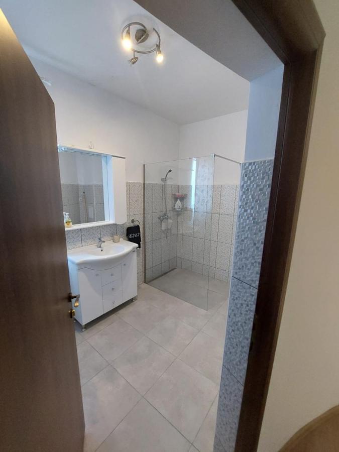 Apartamente Bobo Sîngeorgiu de Mureş エクステリア 写真